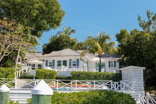 Low Tide — deck among the palms