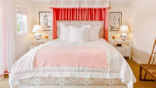 High Tide primary bedroom 1