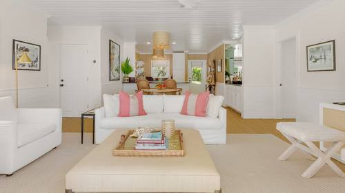 High Tide living area 5